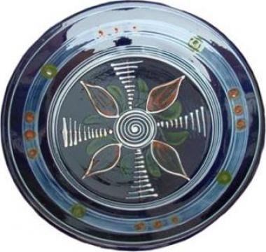 Farfurii si castroane din ceramica de Horezu