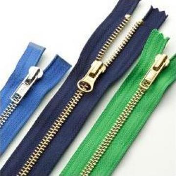 Fermoare metalice YKK