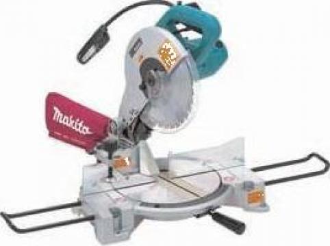 Fierastrau pentru taieri inclinate Makita LS 1040