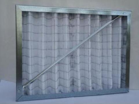 Filtre plane ondulate cu mediu filtrant inlocuibil