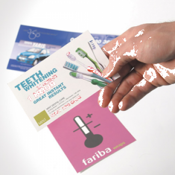 Fluturasi publicitari Flyers