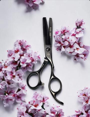 Foarfeca filat Mikashi Shogun'S 5.5 inch Black Curved