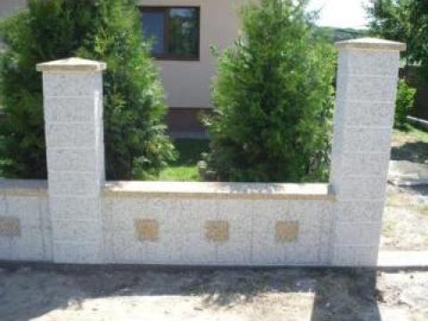 Gard din beton piatra spalata