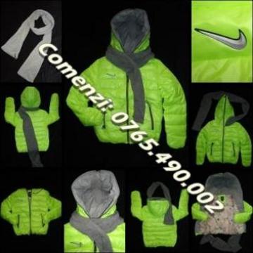 Geaca scurta L dama, fas verde neon, gluga fular gri Nike