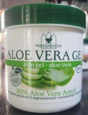 Gel cu extract de aloe vera Herbamedicus 250ml