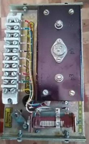 Generator AVR
