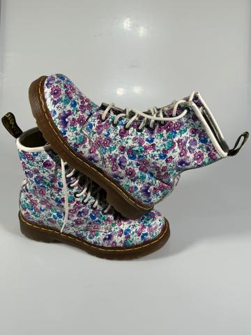 Ghete/Bocanci Dr Martens 100% piele marimea 38 dama
