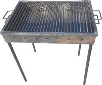 Gratar 50*30 din tabla de 1,5mm si grill de 6mm