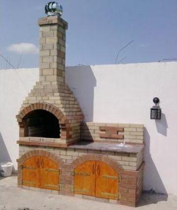 Gratar de curte si gradina din caramida