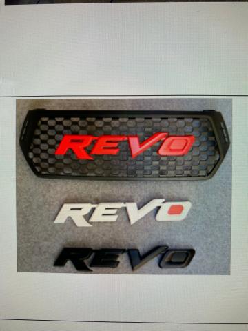 Grila fata Toyota Hilux Revo Rocco