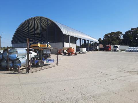 Hala autoportanta