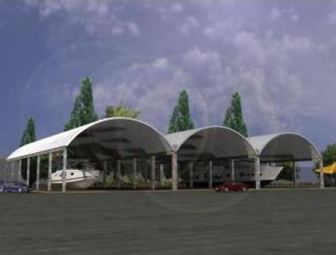 Hangar de depozitare si protejare utilaje pe stalpi de fier