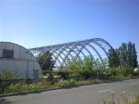 Hangar semicircular