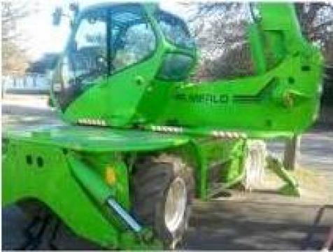 Incarcator cu brat telescopic rotativ - Merlo