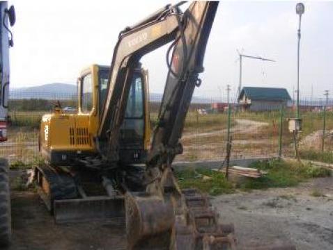 Inchiriere Miniexcavator