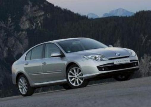 Inchiriere Renault Laguna