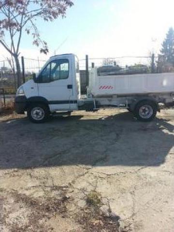 Inchiriere autobasculante de 3,5t si 7,5t