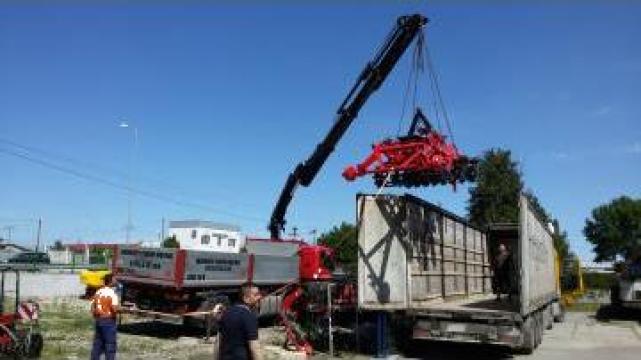 Inchiriere camion cu macara si remorca