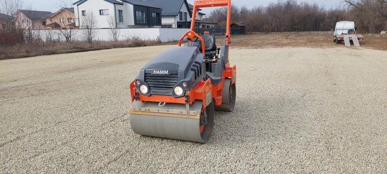 Inchiriere cilindru compactor cu transport inclus