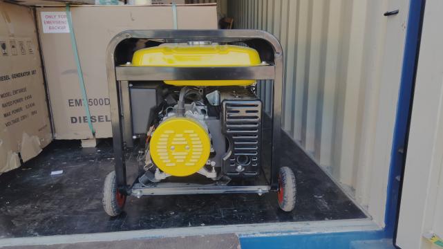 Inchiriere generator 6kw benzina 220v