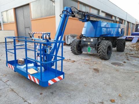 Inchiriere nacela diesel 4x4 nacela electrica Gorj