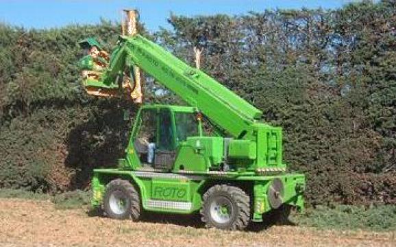 Inchiriere telehandler cu brat rotativ Merlo
