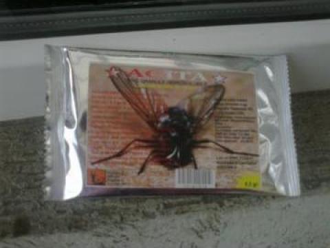 Insecticid pentru muste cu feromoni Agita 10 WG