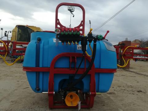 Instalatii de erbicidat Biardski de 100 L si 1200 L