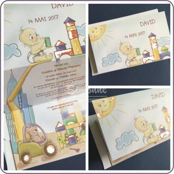 Invitatie botez fetita, baietel cu plic