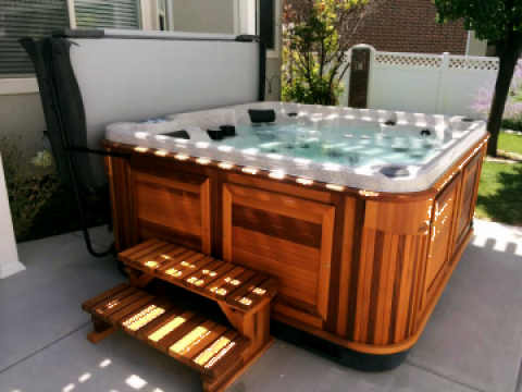 Jacuzzi Coyote Spas