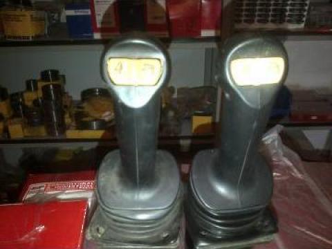 Joystick-uri utilaje