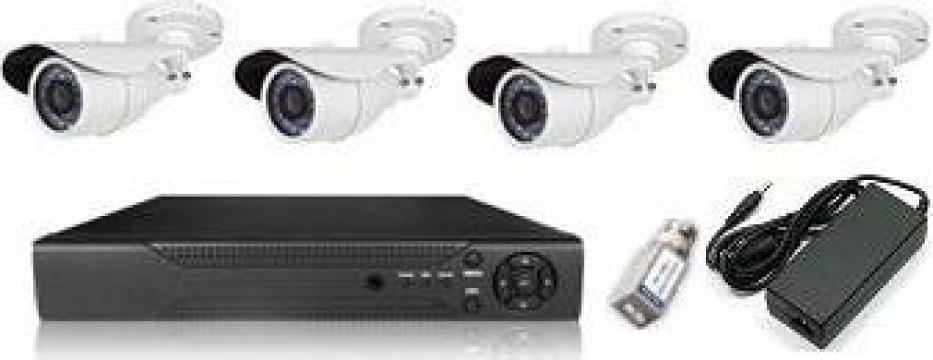 Kit supraveghere video de exterior cu DVR H264 de 4 Canale