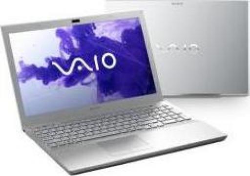 Laptop Sony Vaio VPCSE1E1E (Core i5-2430M, 15.5 FHD, 4 Gb)