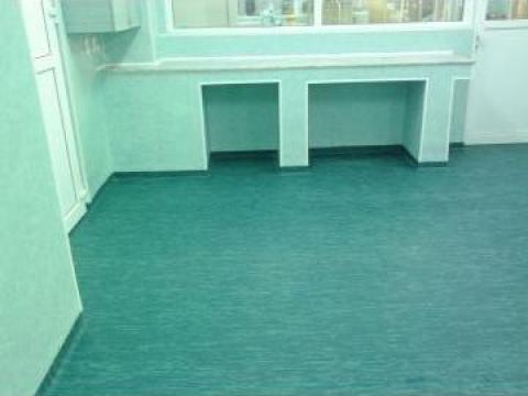 Linoleum antibacterian