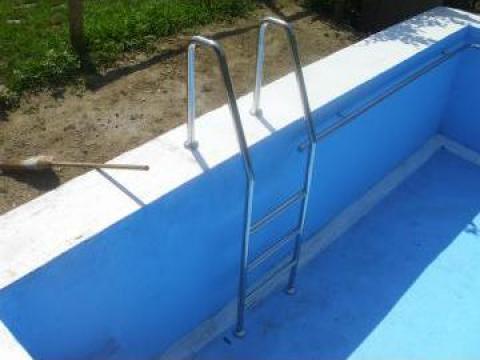 Mana curenta si scari din inox pentru piscine