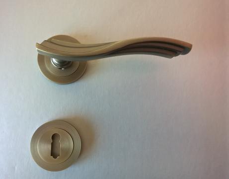 Manere usi River bronz pentru cheie normala