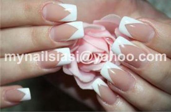 Manichiura gel