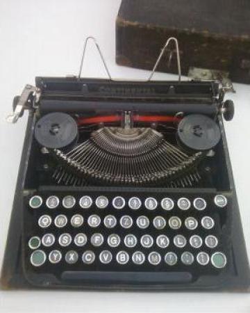 Masina de scris Continental 200