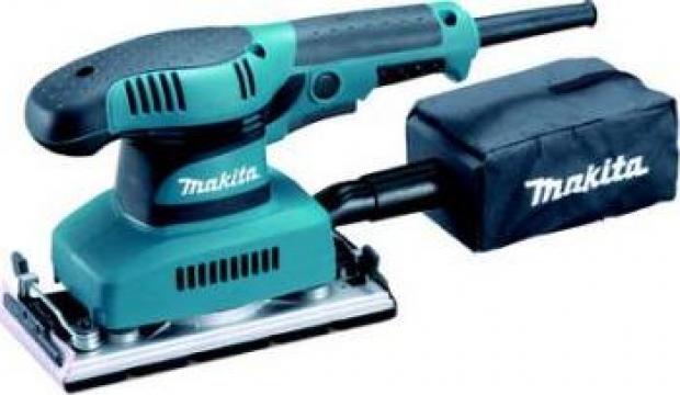 Masina de slefuit alternativ Makita BO3710