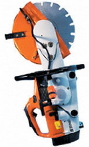Masini de debitat cu disc de frictiune