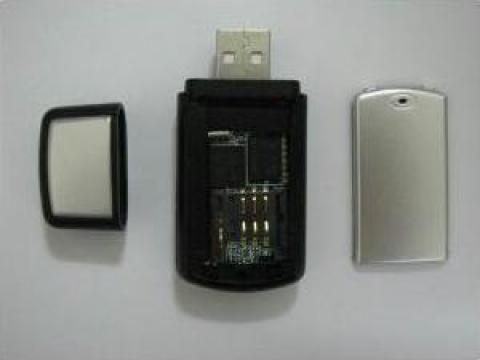 Microfon gsm in stick usb de memorie