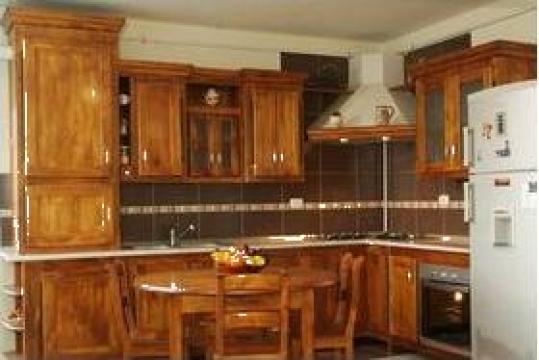 Mobila bucatarie antichizata din tei