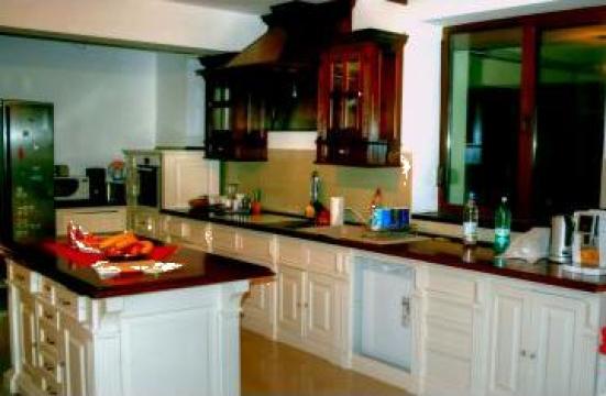 Mobilier bucatarie din lemn
