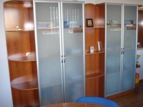 Mobilier comercial, sedii firme, bucatarii