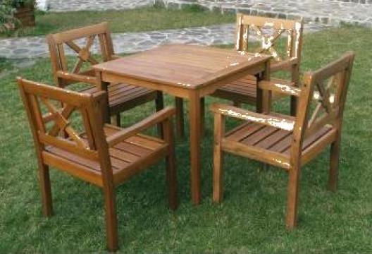 Mobilier de gradina din lemn de salcam