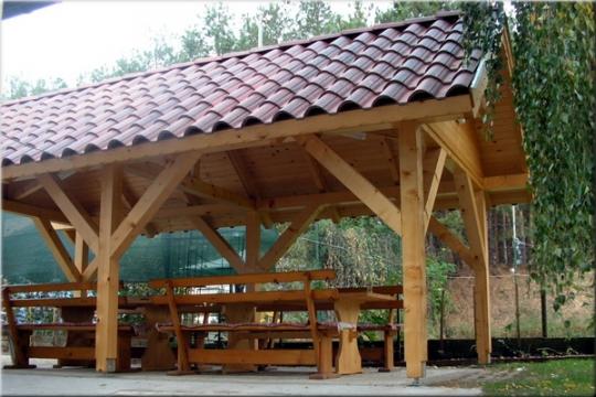 Mobilier de gradina din lemn