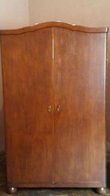 Mobilier dormitor din nuc masiv Muller