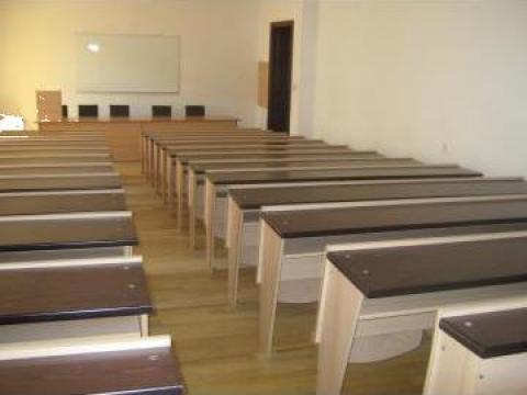 Mobilier scolar universitar
