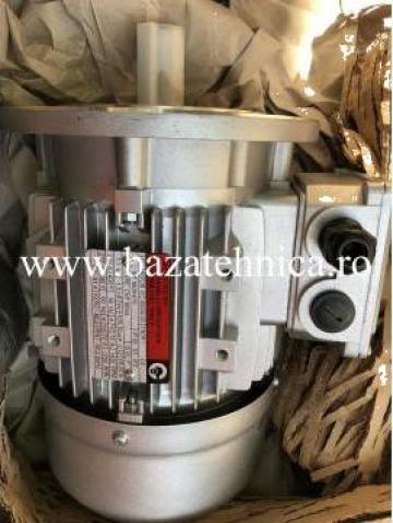 Motor electric asincron trifazat, 1,1KW1500 rpm, B5