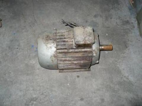 Motor electric cu talpa